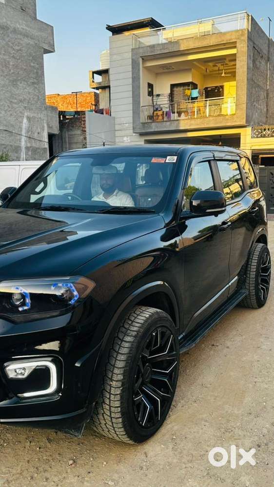 Mahindra Diesel Car 2025