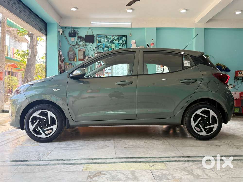 Hyundai Grand I10 Nios Corprate Edition 1.2 At, 2024, Petrol