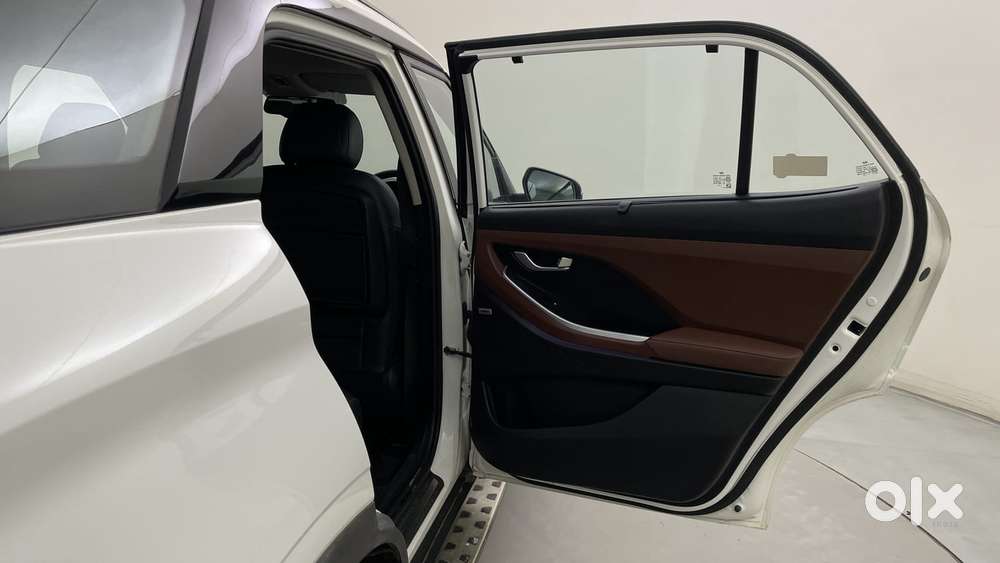 Hyundai Alcazar Signature (o) 6 Str 1.5 Petrol Dct, 2023, Petrol