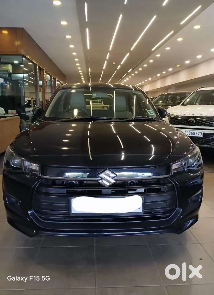 Maruti Suzuki Dzire 1.2 Vxi Amt, 2025, Petrol