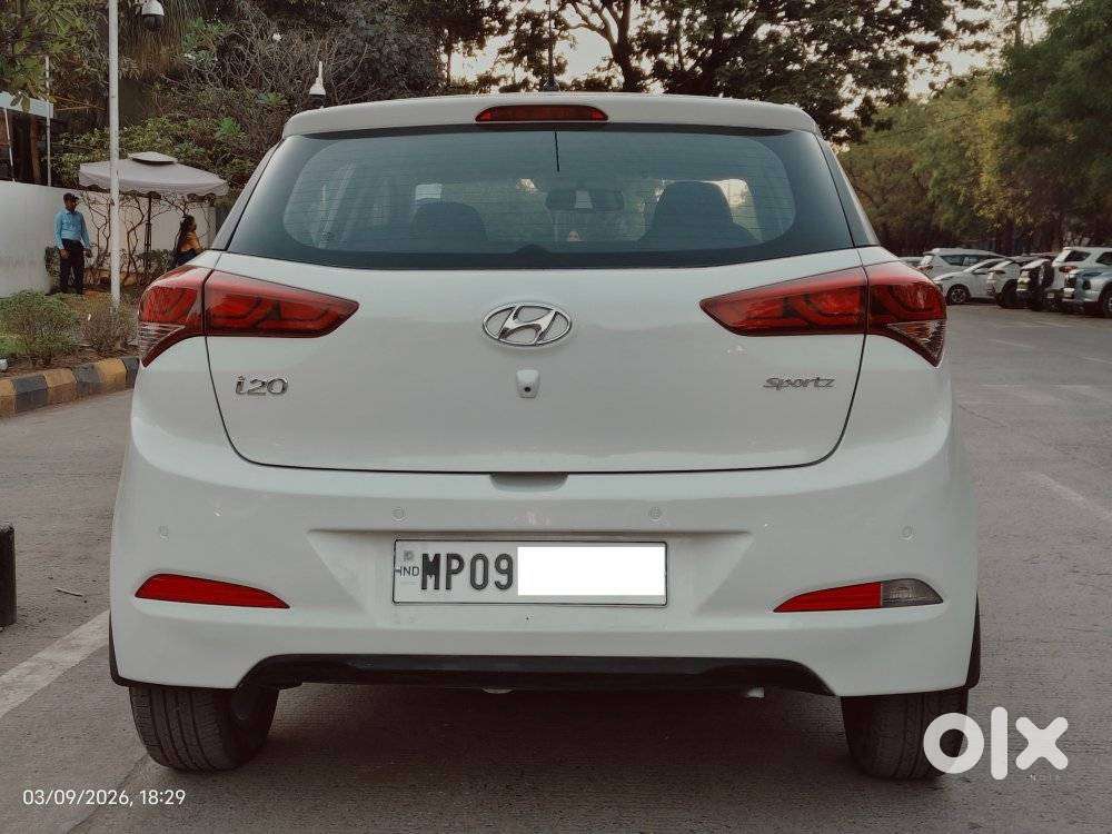 Hyundai Elite I20 Sportz (o) 1.2, 2015, Petrol