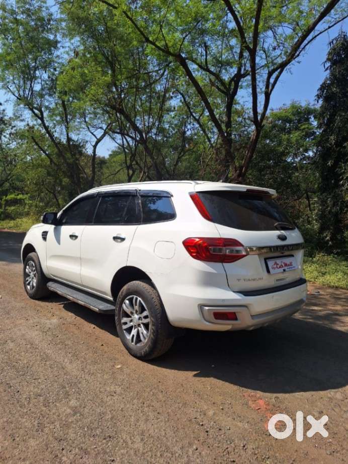 Ford Endeavour 3.2 Titanium At 4x4, 2012, Diesel