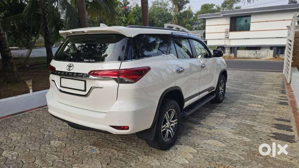 Toyota Fortuner 2.8 Diesel Automatic 4x2 – 2020 Model