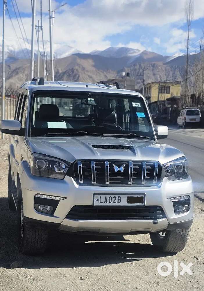 Mahindra Scorpio 2018 Diesel Well Maintained