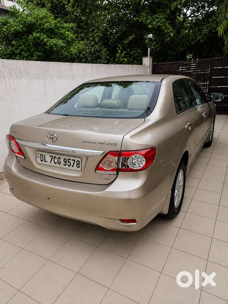 Toyota Corolla Altis [ ] 1.8 Vl At, 2013, Petrol