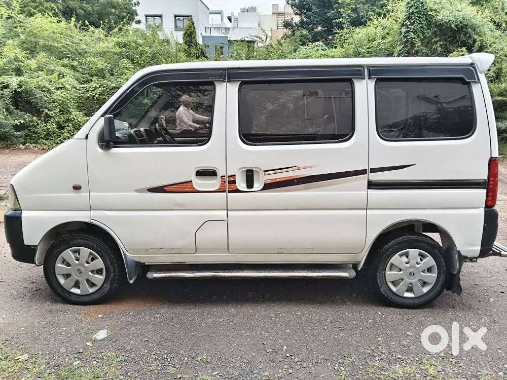 Maruti Suzuki Eeco 5 Str With Ac Plus Htr Cng, 2017, Cng & Hybrids