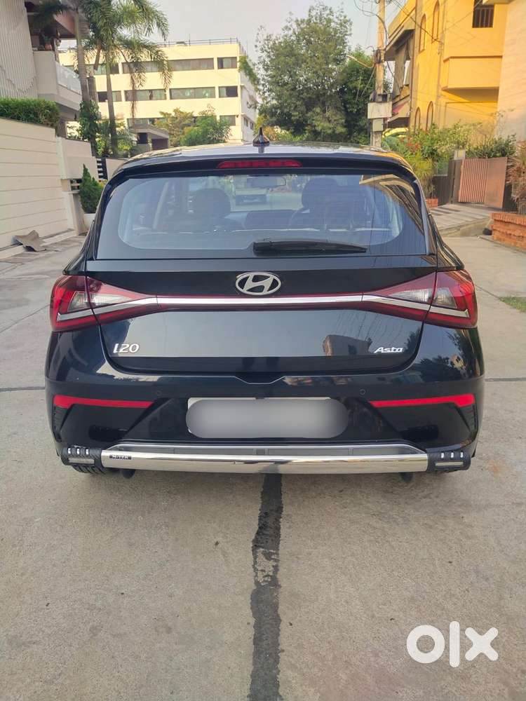Hyundai I20 Asta Option, 2023, Petrol