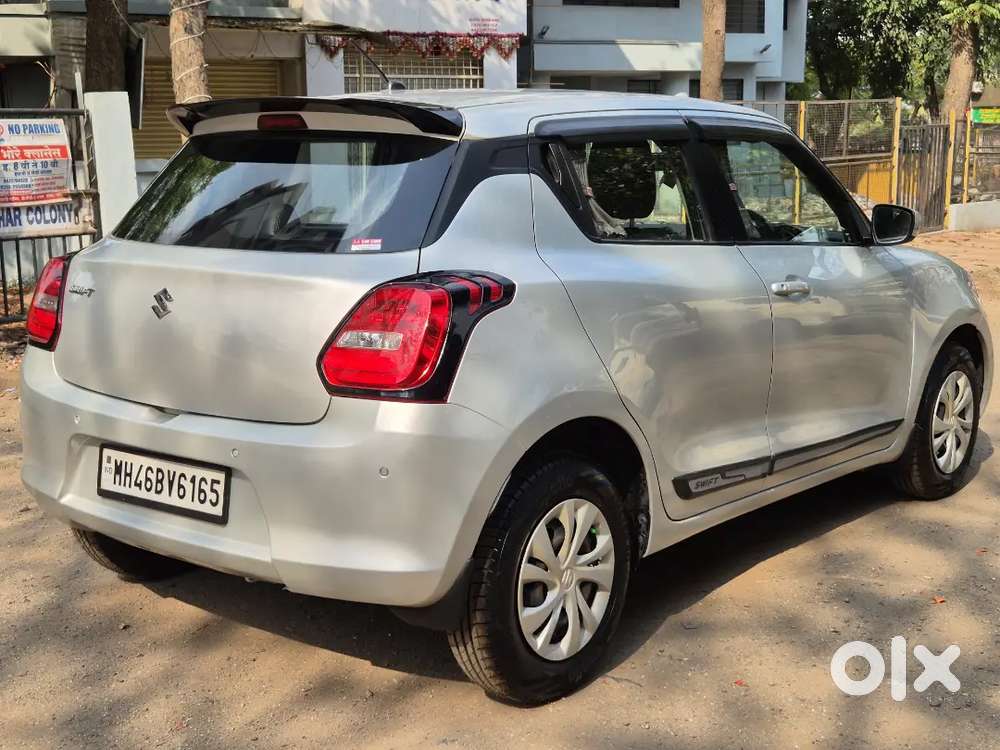 Maruti Suzuki Swift 2021 Vxi Abs