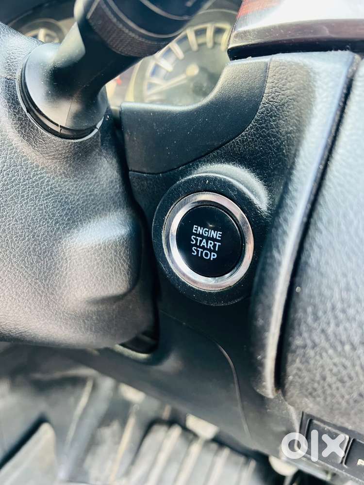 Toyota Innova Crysta 2.4 V 7 Str, 2017, Diesel