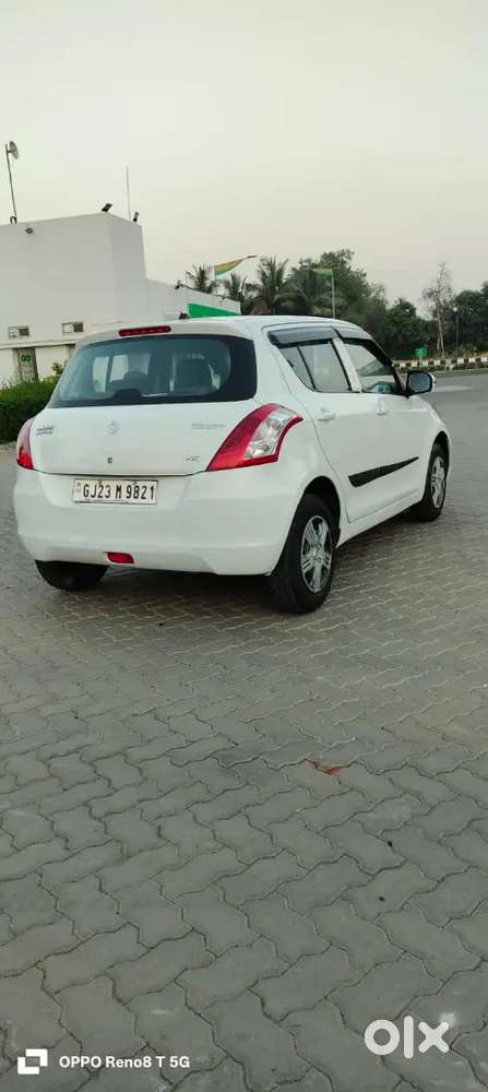 Maruti Suzuki Swift Vxi 2013