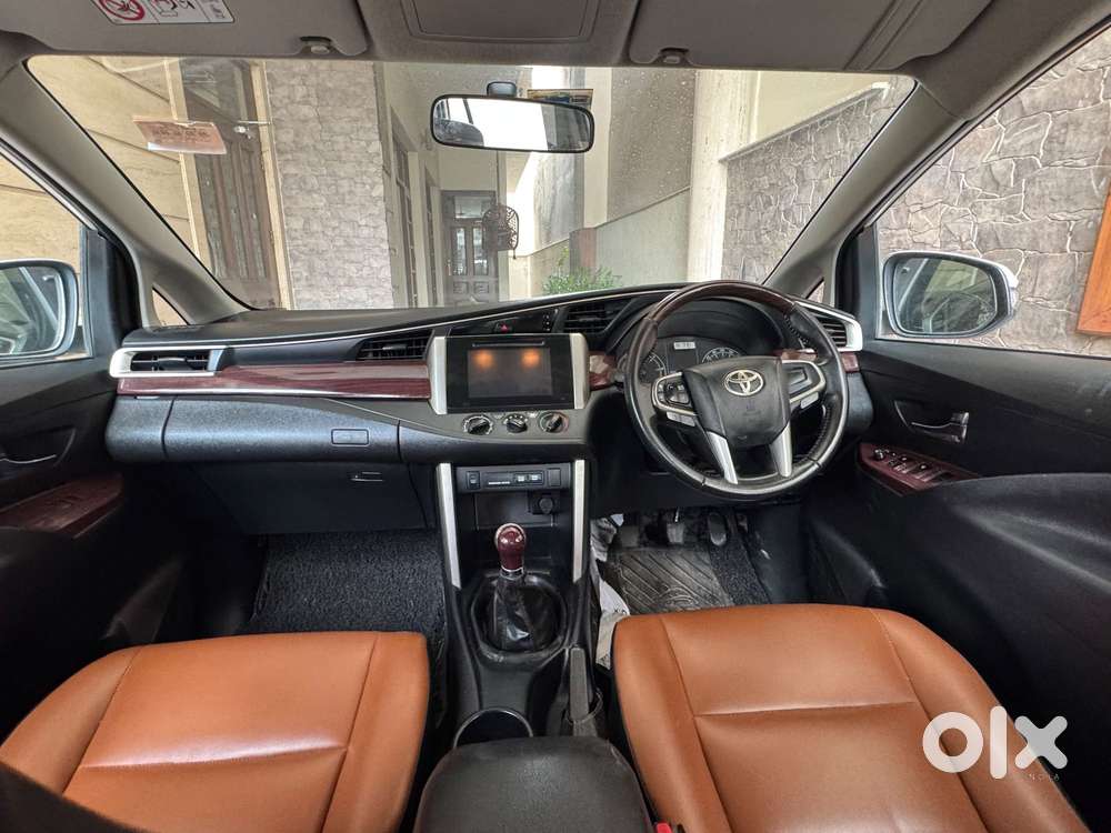 Toyota Innova Crysta 2.4 Gx Mt, 2020, Diesel