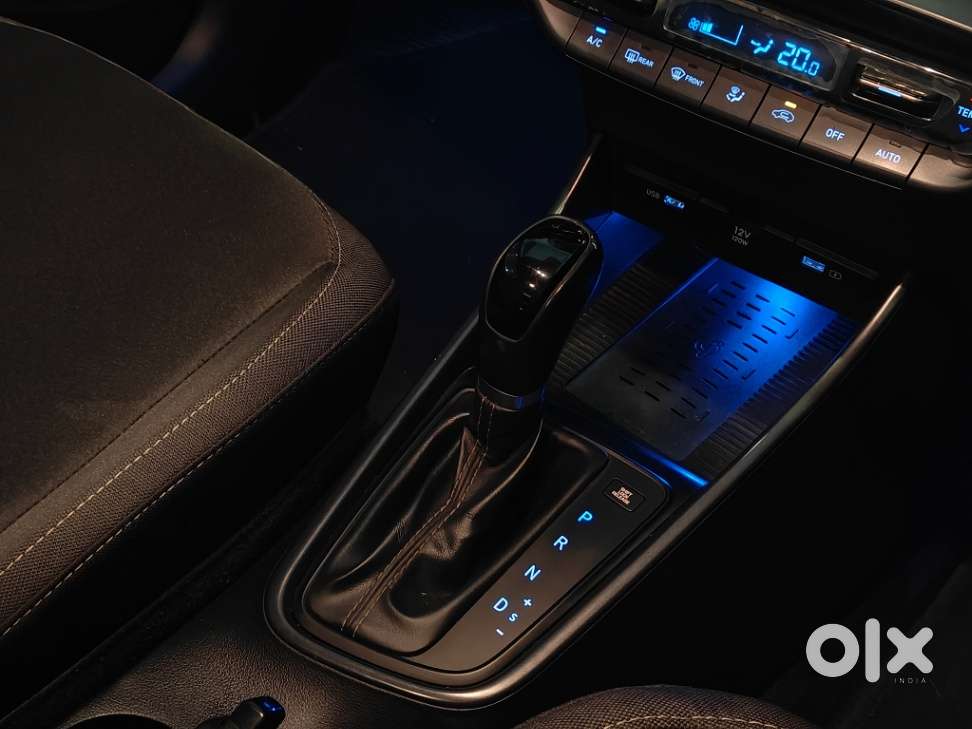 Hyundai New I20 1.2 Asta Ivt, 2021, Petrol