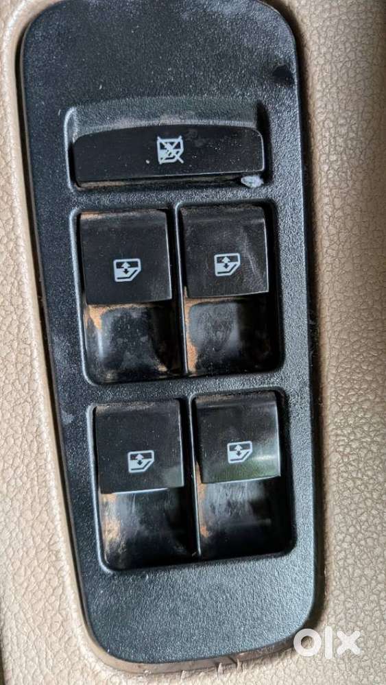 Mahindra Tuv 300 T8, 2019, Diesel