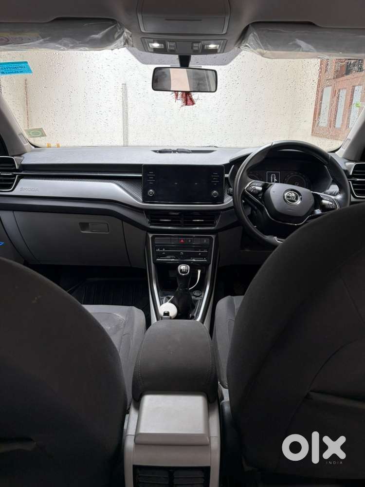Skoda Kushaq Petrol Manual 2023