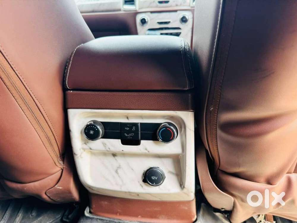 Ford Endeavour 2.2 Titanium At 4x2, 2016, Diesel