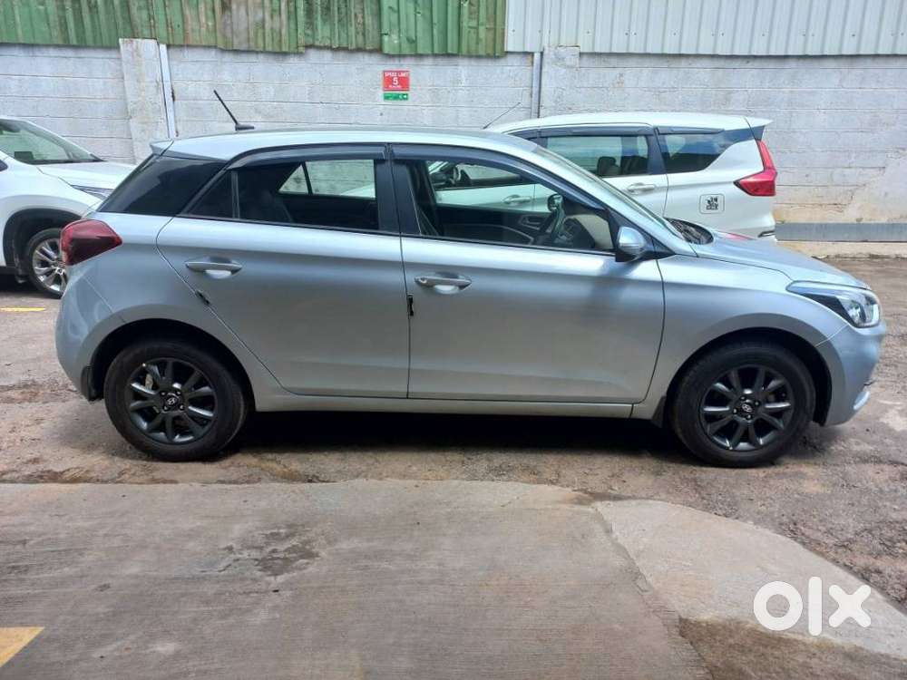 Hyundai Elite I20 Sportz Plus, 2020, Petrol