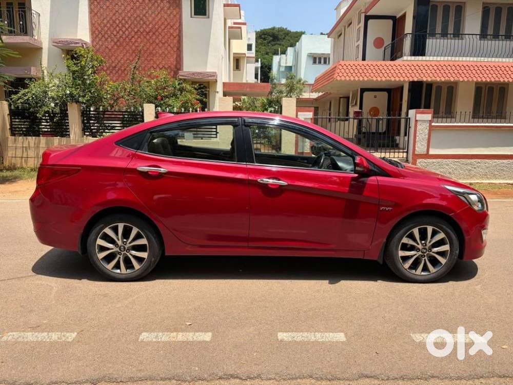 Hyundai Verna 1.6 Sx (o) Vtvt, 2016, Petrol