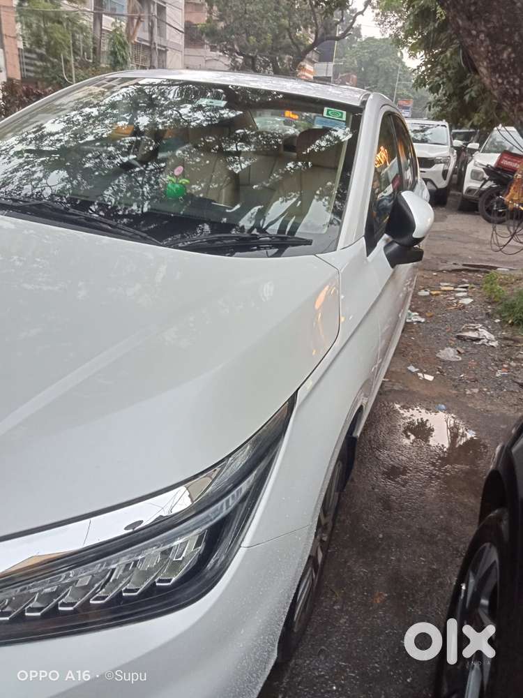 Honda City Zx Petrol Cvt, 2022, Petrol