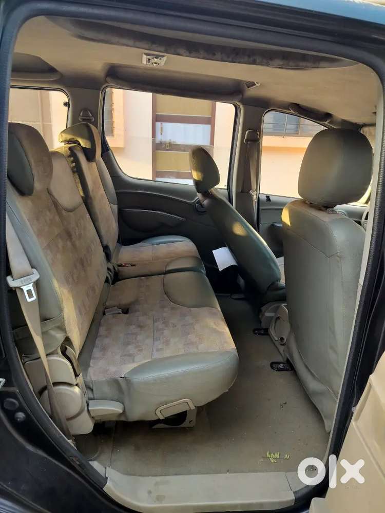 Mahindra Xylo 2011