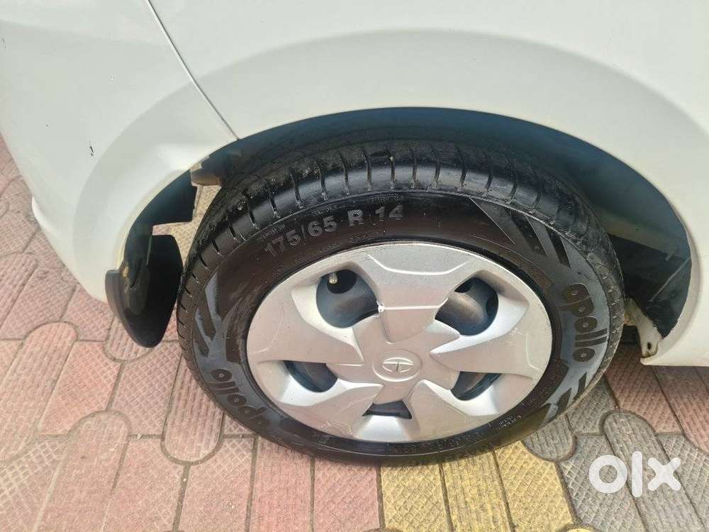 Tata Tiago 1.2 Revotron Xt, 2019, Petrol
