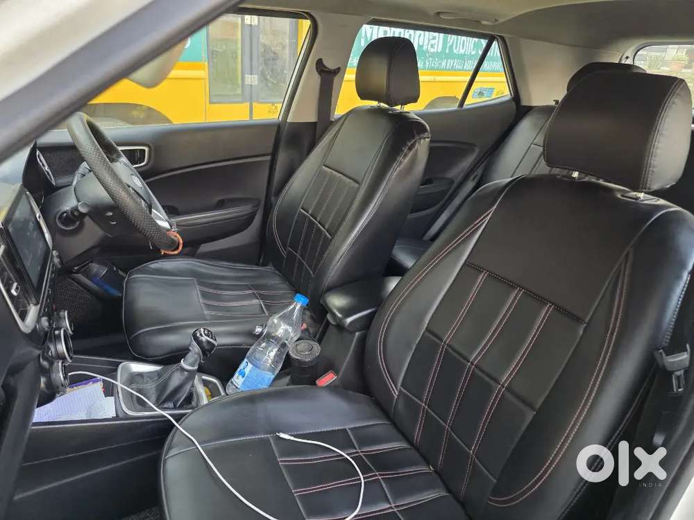 Hyundai Venue 2018 Diesel Well Maintained