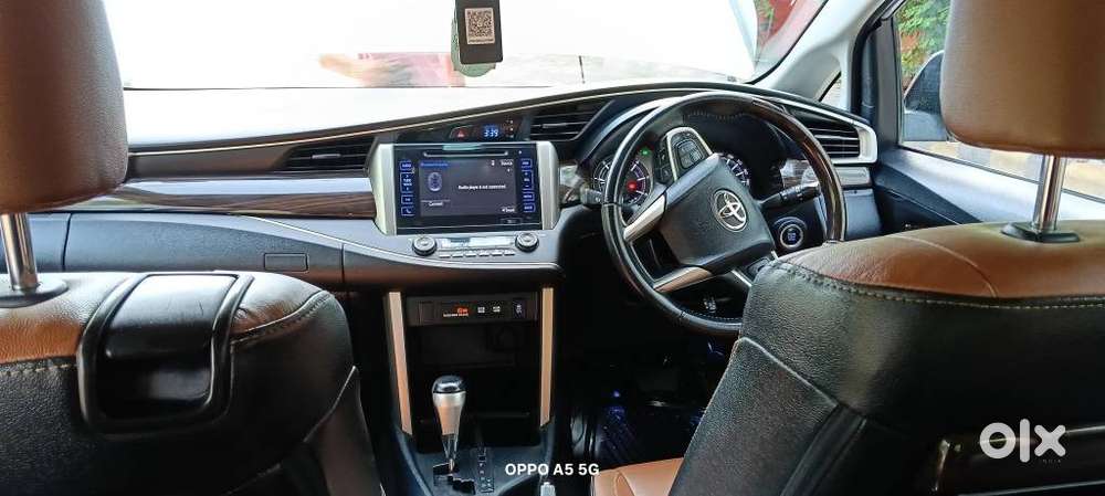 Toyota Innova Crysta 2.8 Zx At 7 Seater, 2018, Diesel