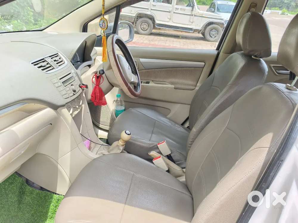 Maruti Suzuki Ertiga 2015 Diesel 120000 Km Driven
