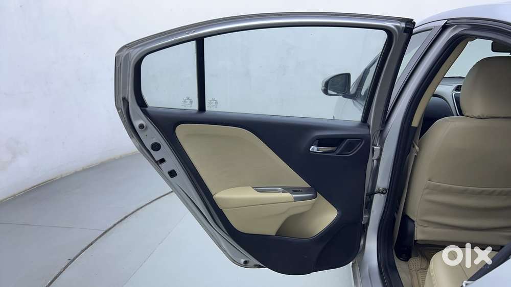 Honda City I-vtec S, 2016, Petrol