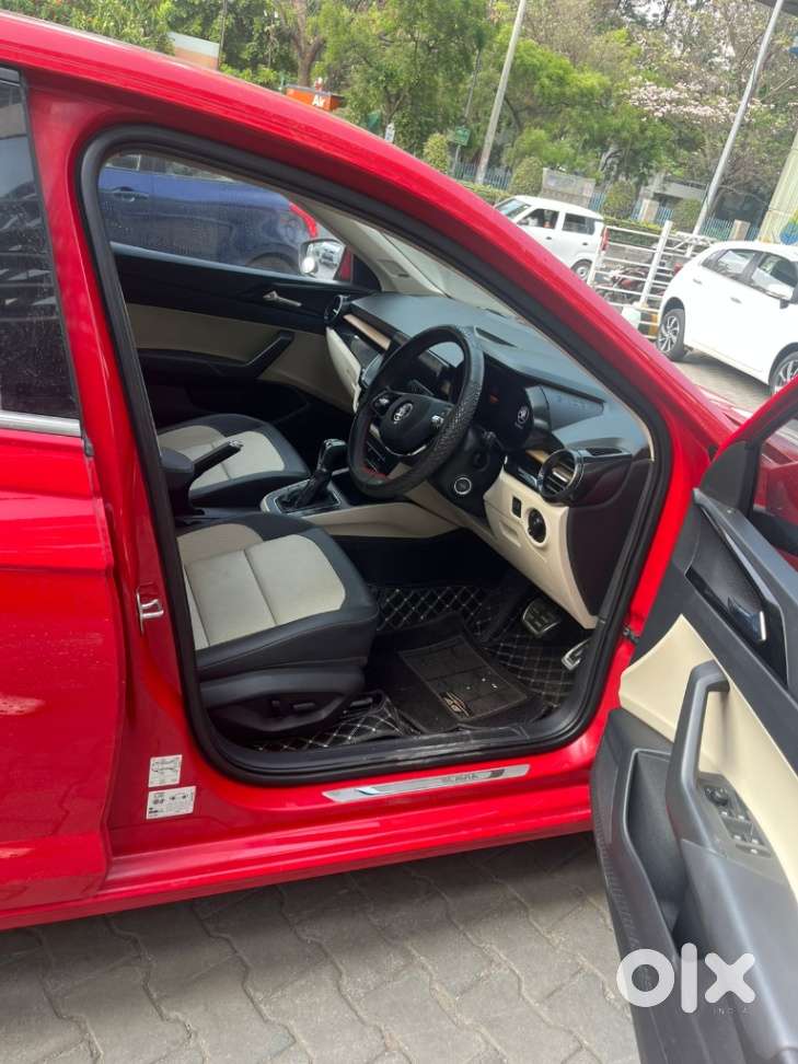 Skoda Slavia Style 1.0 Tsi At Dual Tone, 2023, Petrol