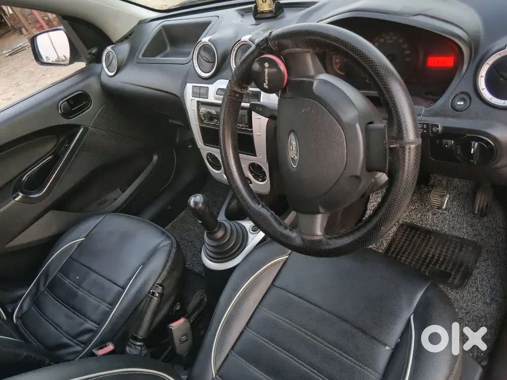 Ford Figo 2012 Diesel 83000 Km Driven