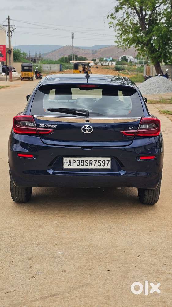 Toyota Glanza 1.2 V, 2023, Petrol