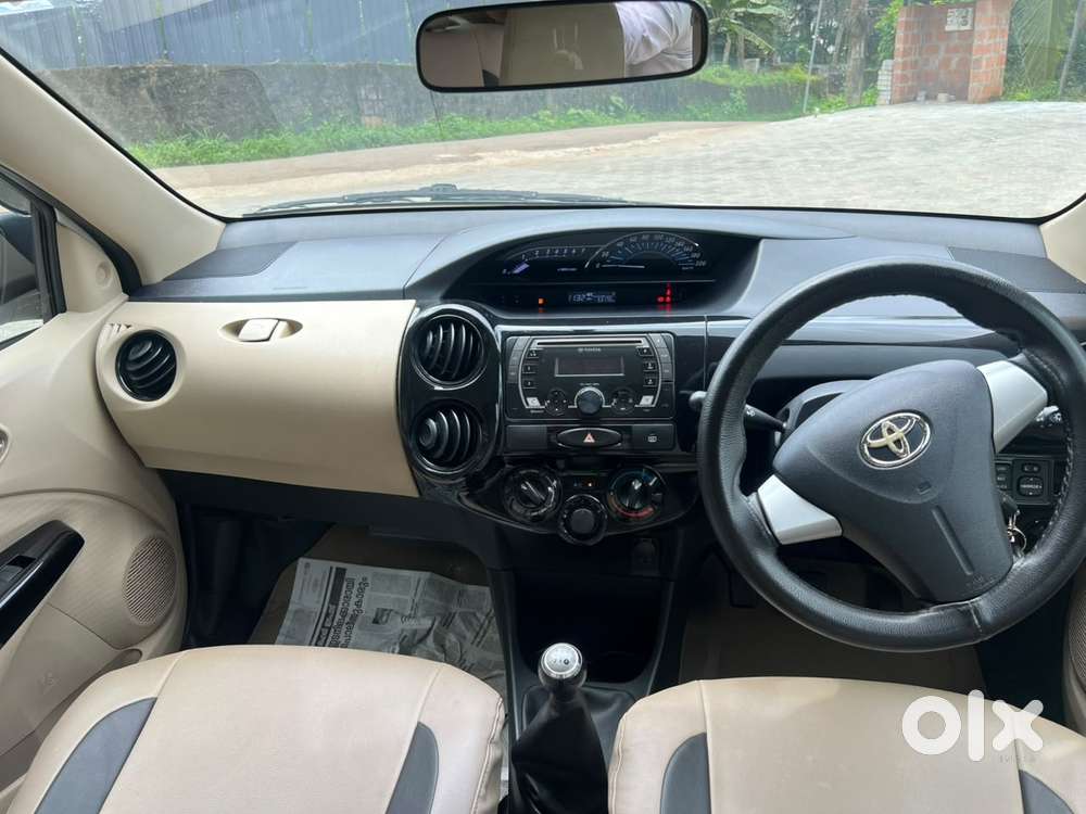 Toyota Etios Liva 1.2 V, 2018, Petrol