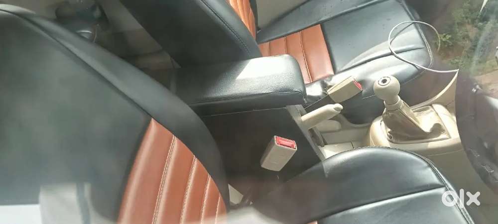 Maruti Suzuki Dzire 2015