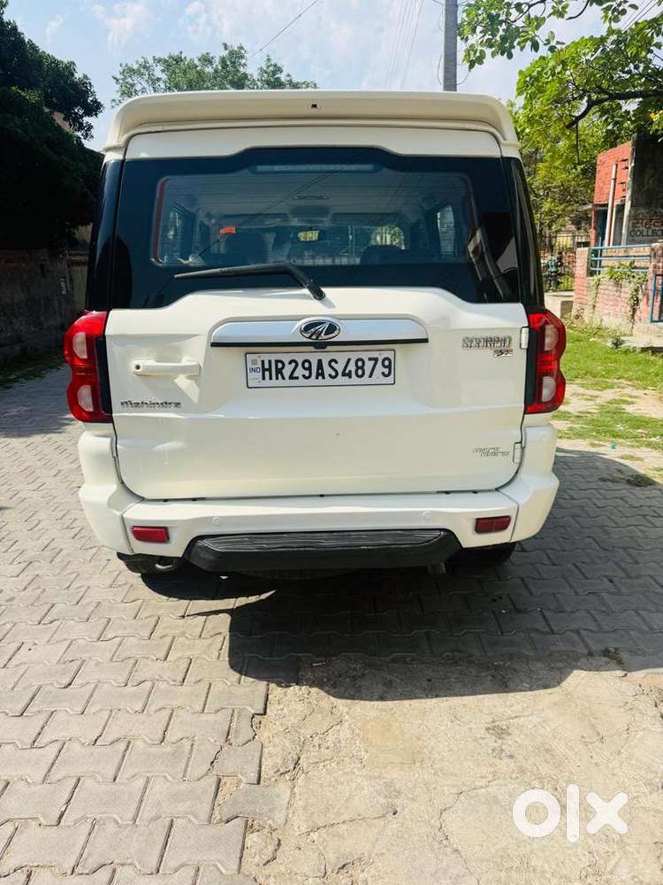 Mahindra Diesel Car 2019