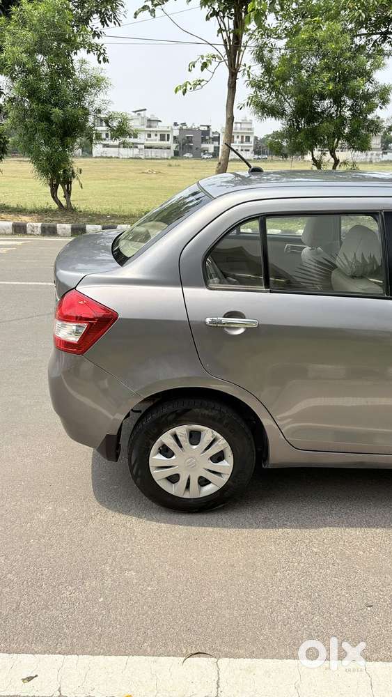 Maruti Suzuki Swift Dzire 1.3 Vxi, 2014, Petrol
