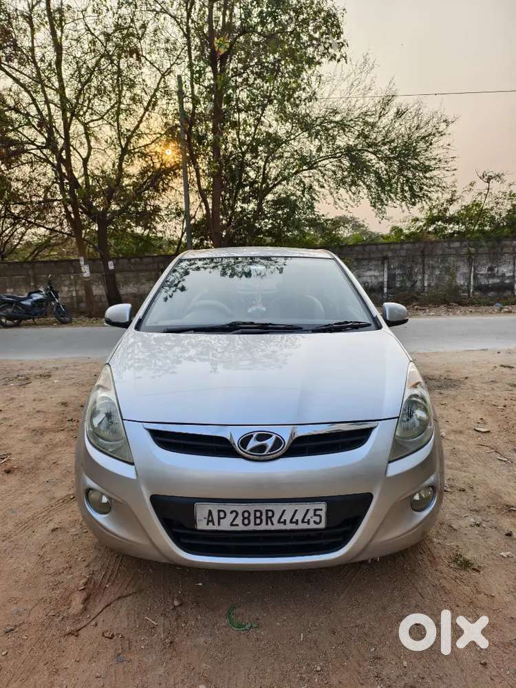 Hyundai I20 Asta Diesel Manual 2012