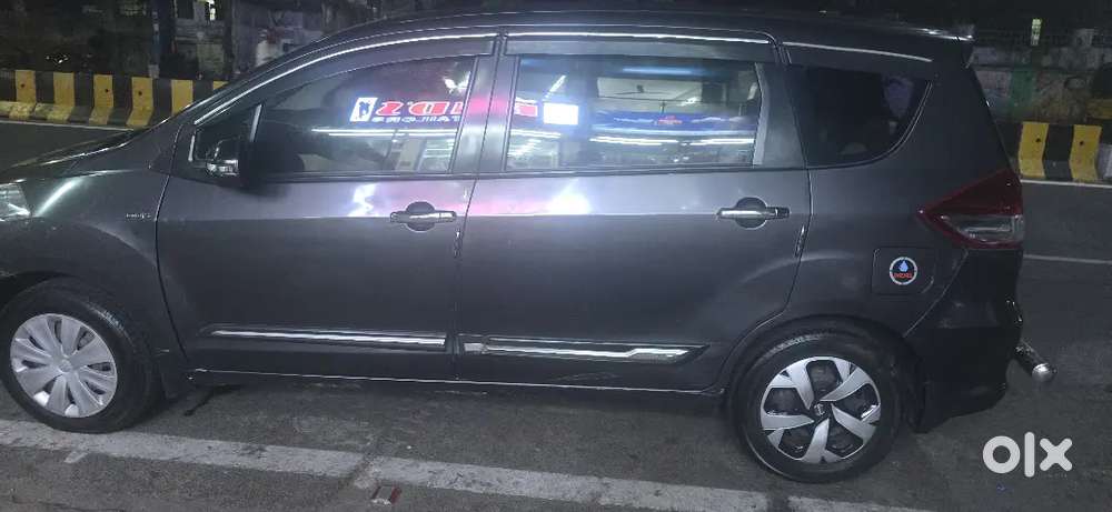 Maruti Suzuki Ertiga 2018 Diesel 119050 Km Driven Smart Hybrid