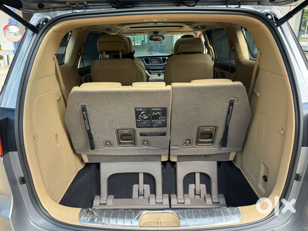 Kia Carnival Limousine Plus 7 Str, 2023, Diesel