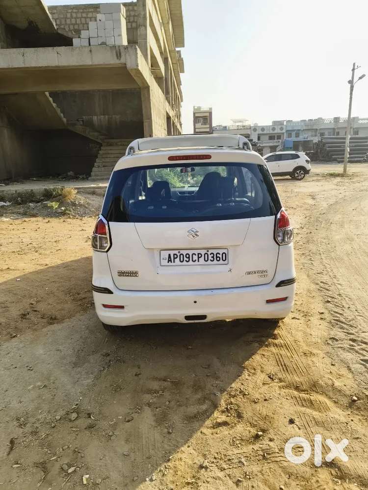 Maruti Suzuki Ertiga 2012 Diesel 160000 Km Driven