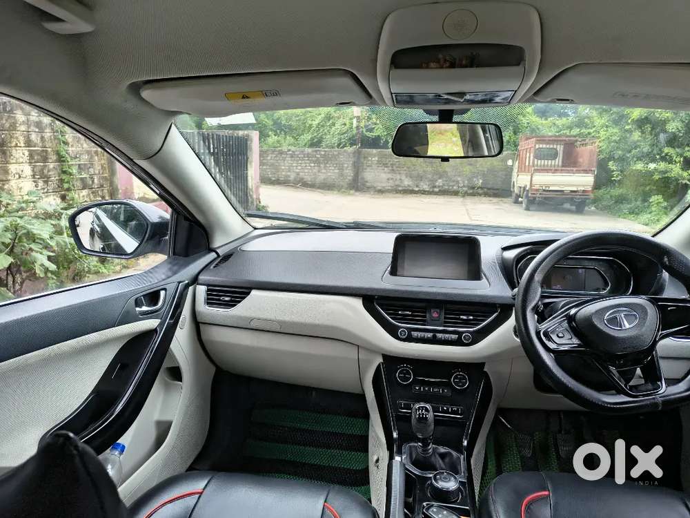 Nexon Petrol In Perfect Condition
