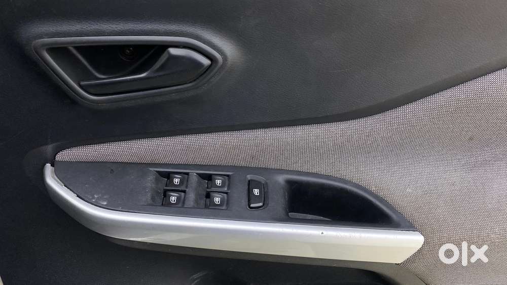 Nissan Magnite 1.0 Xe, 2022, Petrol