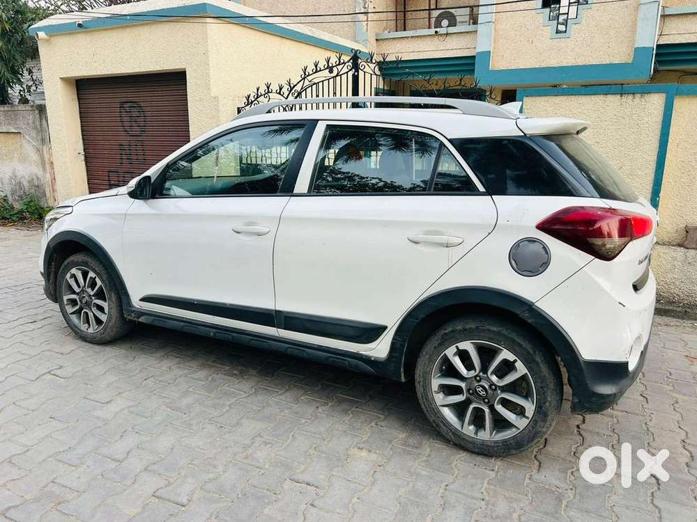 Hyundai I20 Active 2018 Petrol Well Maintained