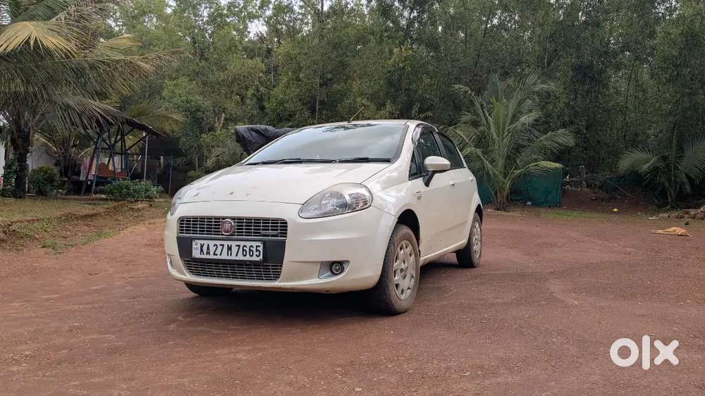 Fiat Grande Punto 2014 Diesel 16000 Km Driven