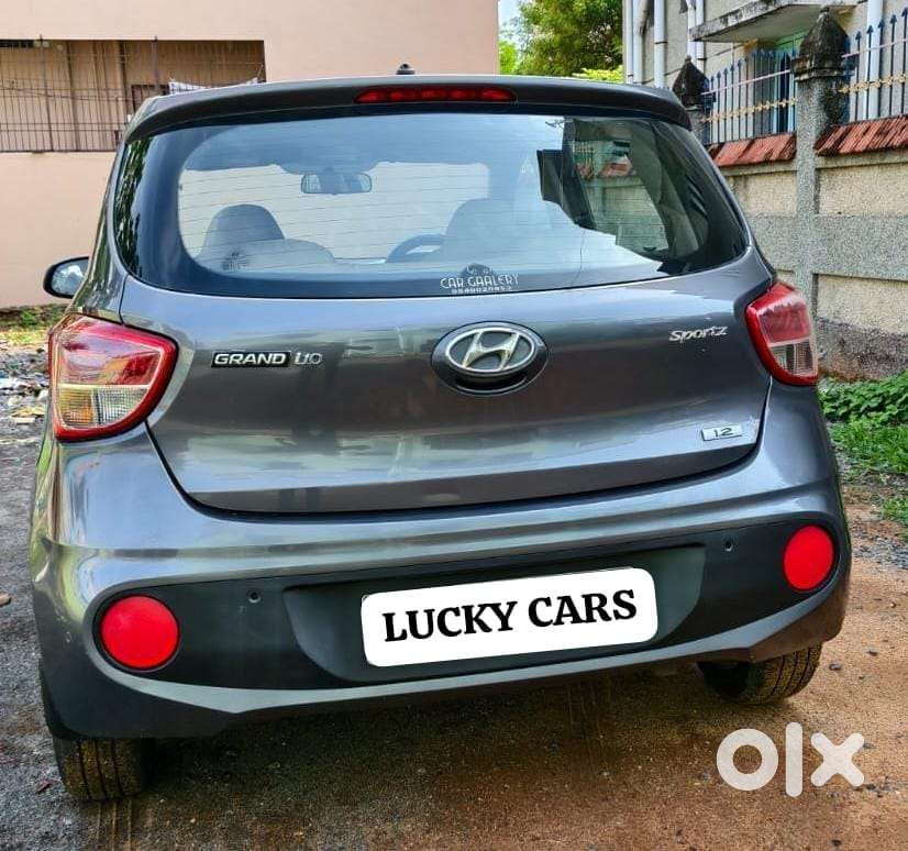 Hyundai Grand I10 Sportz, 2017, Petrol