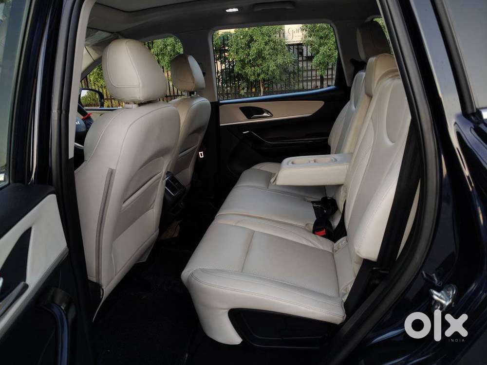 Mahindra Xuv700 2.2 Ax 7 Diesel Mt Str, 2024, Diesel