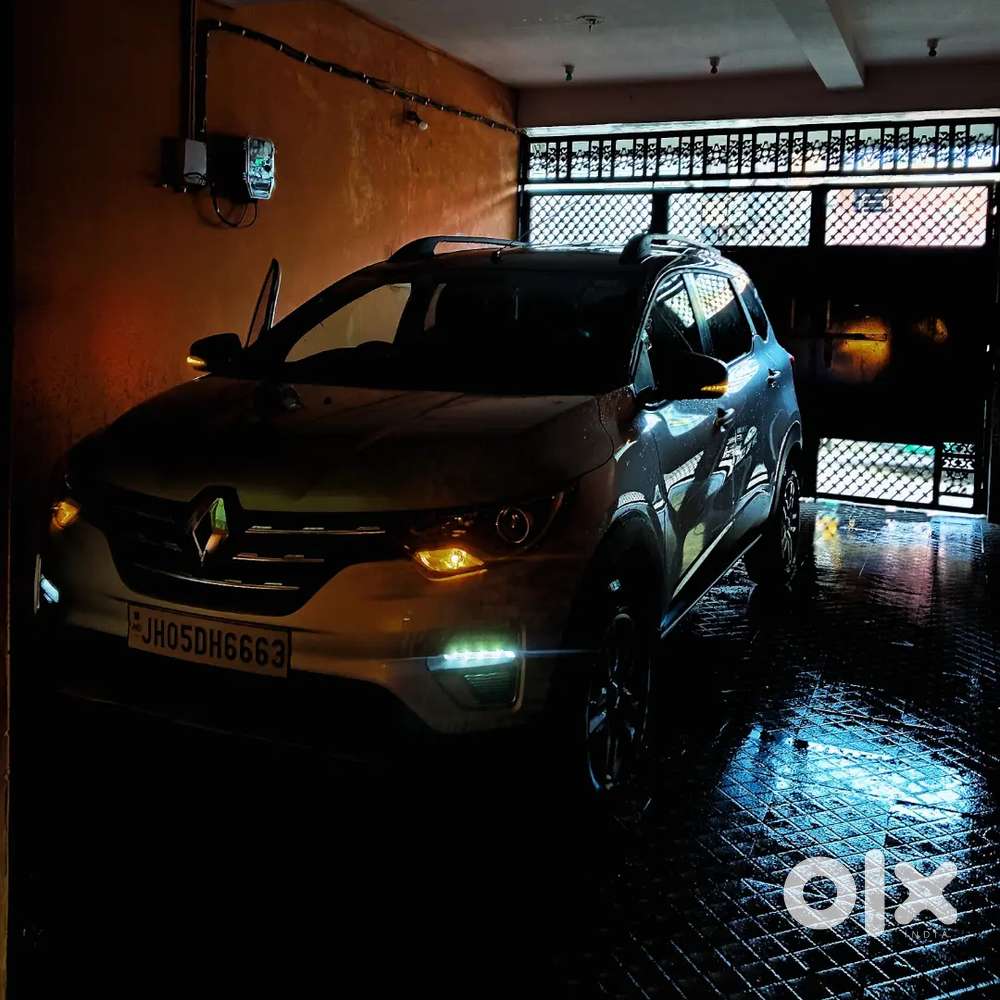Renault Triber 2023 Petrol Well Maintained