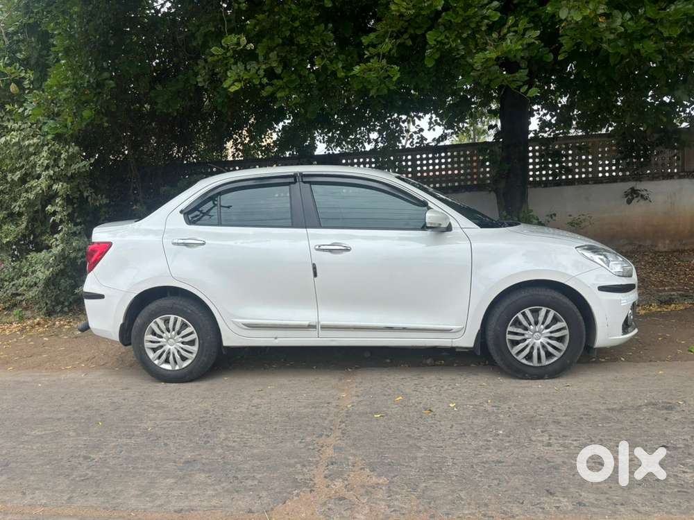 Maruti Suzuki Dzire Petrol 79000 Km Driven