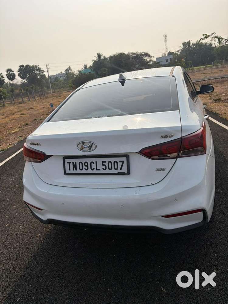 Hyundai Verna 2018 Diesel 80000 Km Driven