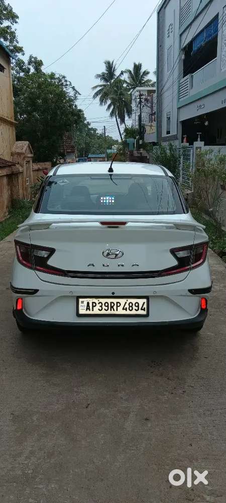 Hyundai Aura 2022 Variant