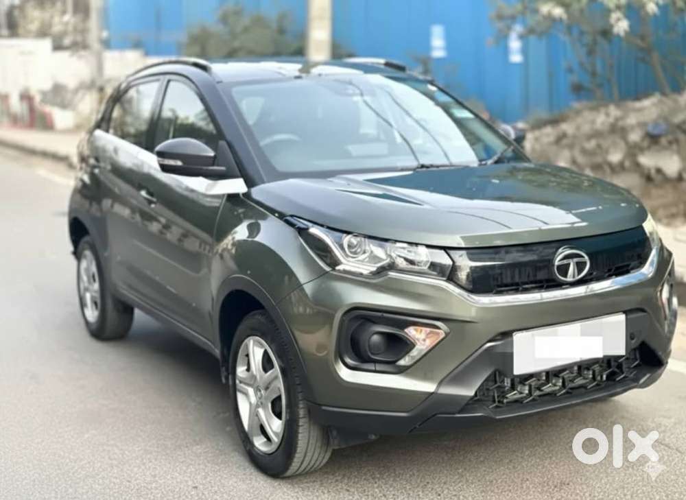 Tata Nexon 1.2 Revotron Xm (s), 2022, Petrol